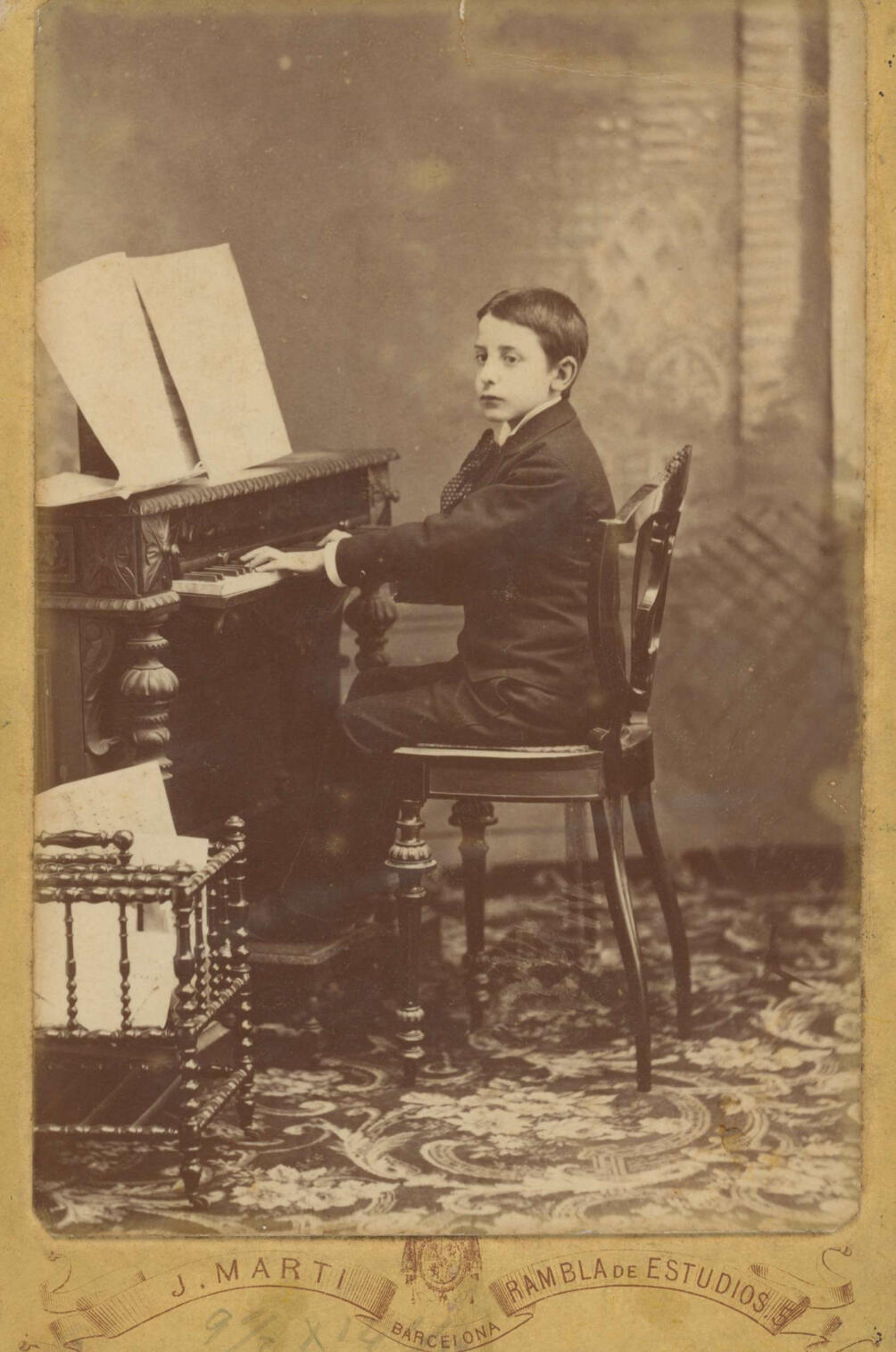Retrat de Joaquim Malats davant l’harmonium 05.1963
