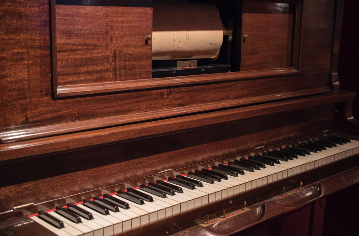 Pianola Weissner, Reinhard and Co. MDMB 1702